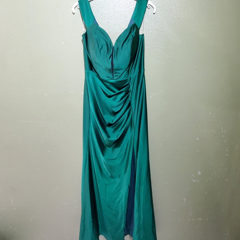 Dark green dress